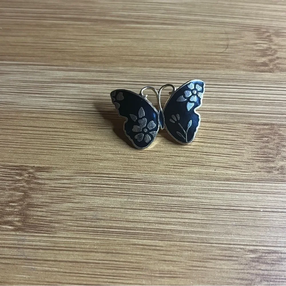 Vintage Elegant Silver Black Butterfly Brooch Pin Jewelry